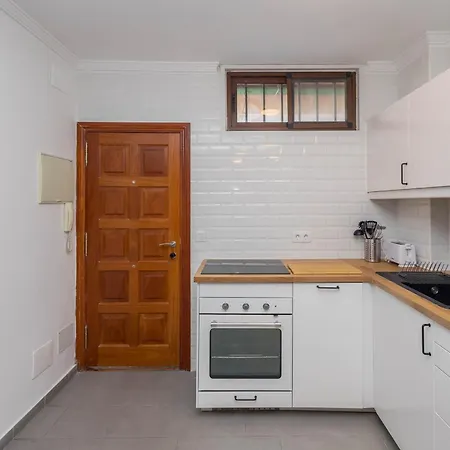 Lightbooking Tenesor Apartment